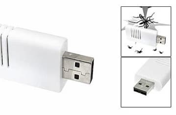 Тем, кто работает с ПК на природе: USB-устройство для отпугивания комаров